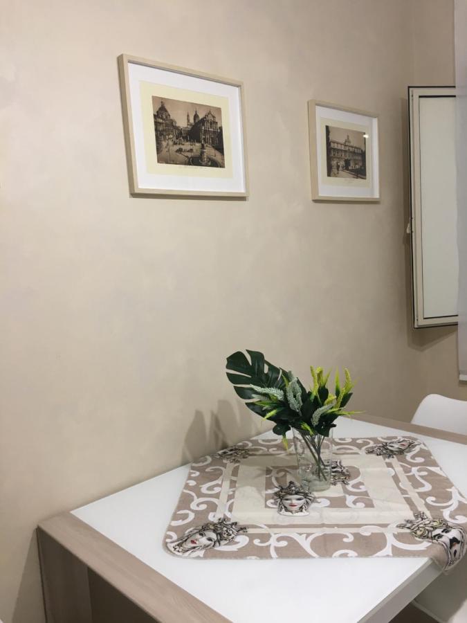 Holiday House Katane คาตาเนีย ภายนอก รูปภาพ